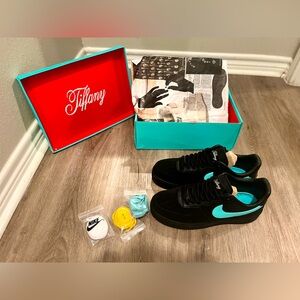 Gently used Nike Tiffany & Co x Airforce 1 low “1837” black and blue 8.5
